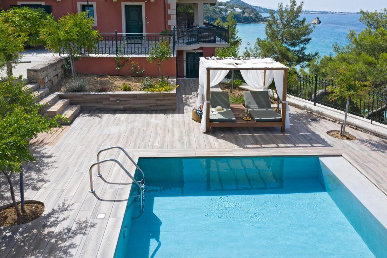 Avra Private Suites Lassi  Eksteriør bilde