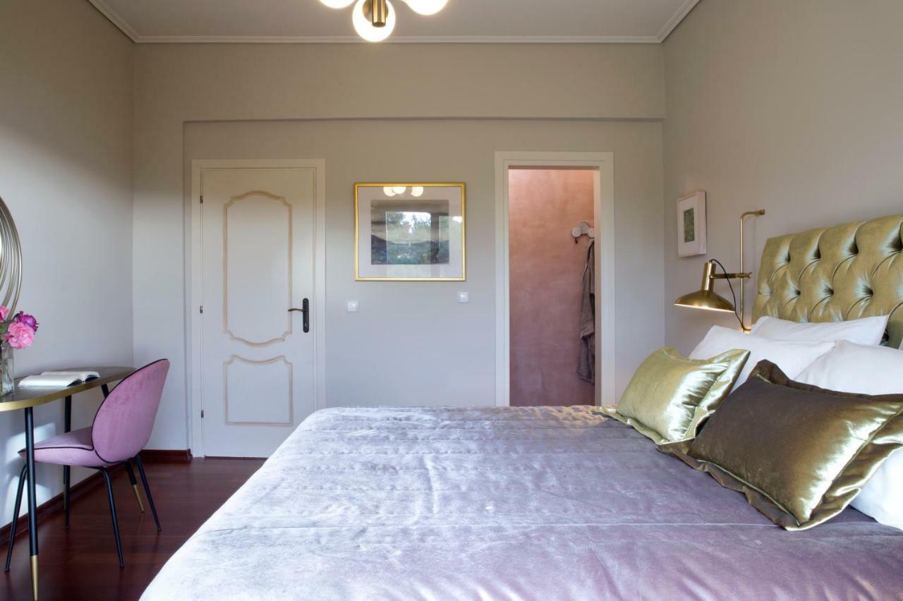 Avra Private Suites Lassi  Eksteriør bilde