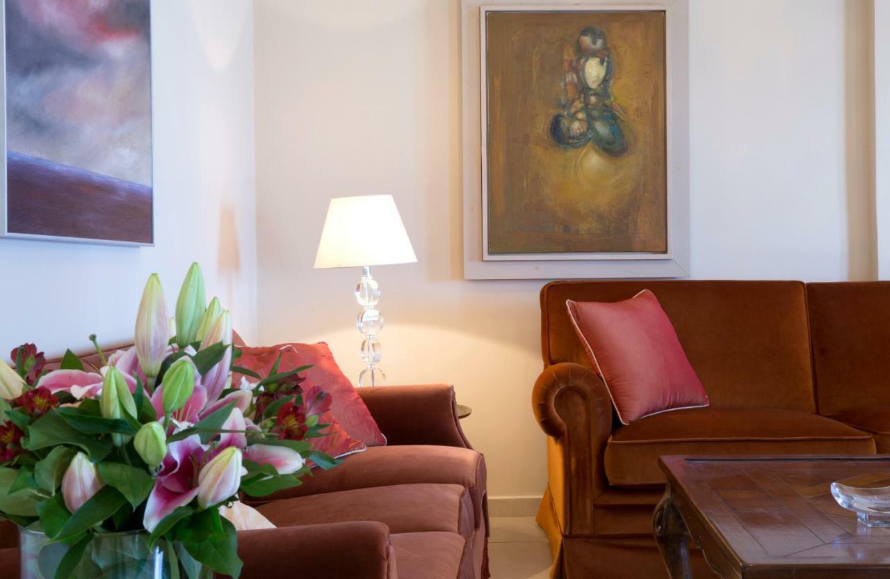 Avra Private Suites Lassi  Eksteriør bilde